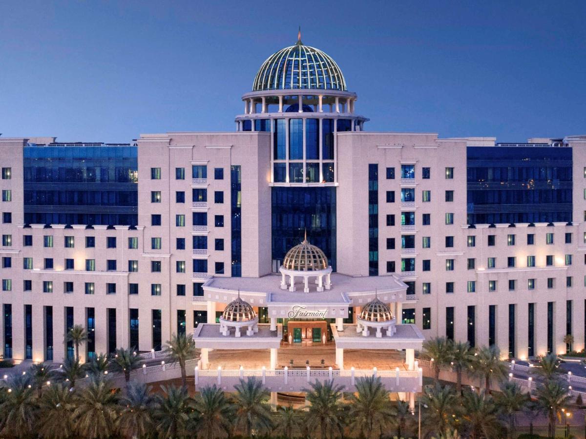 Fairmont Riyad Dış mekan fotoğraf The Ritz-Carlton, Dubai