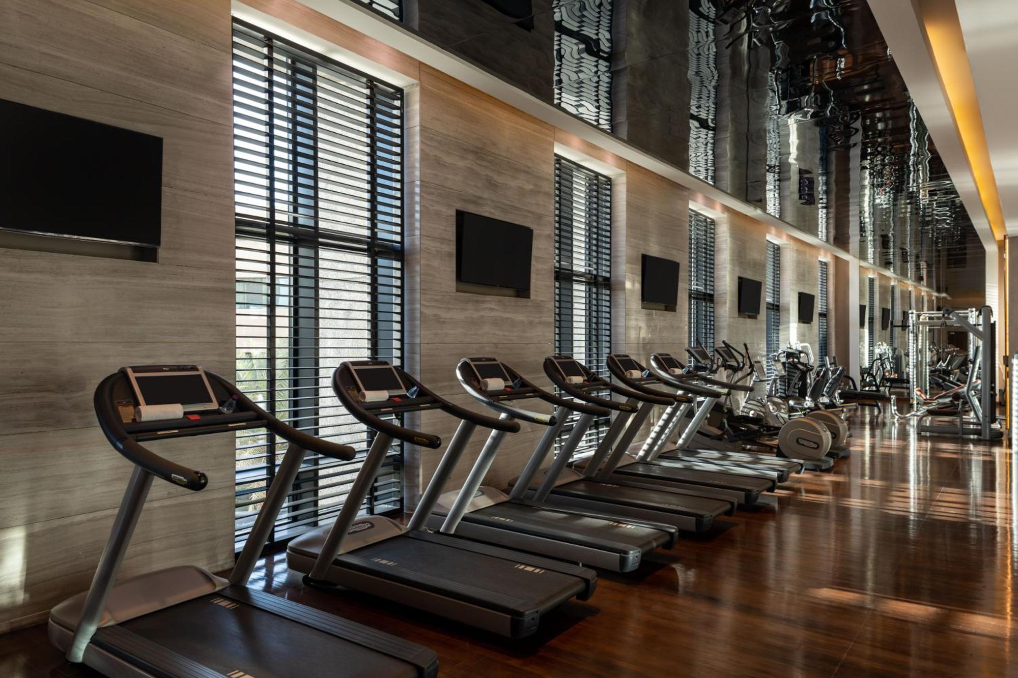 Fairmont Riyad Dış mekan fotoğraf The gym at the hotel