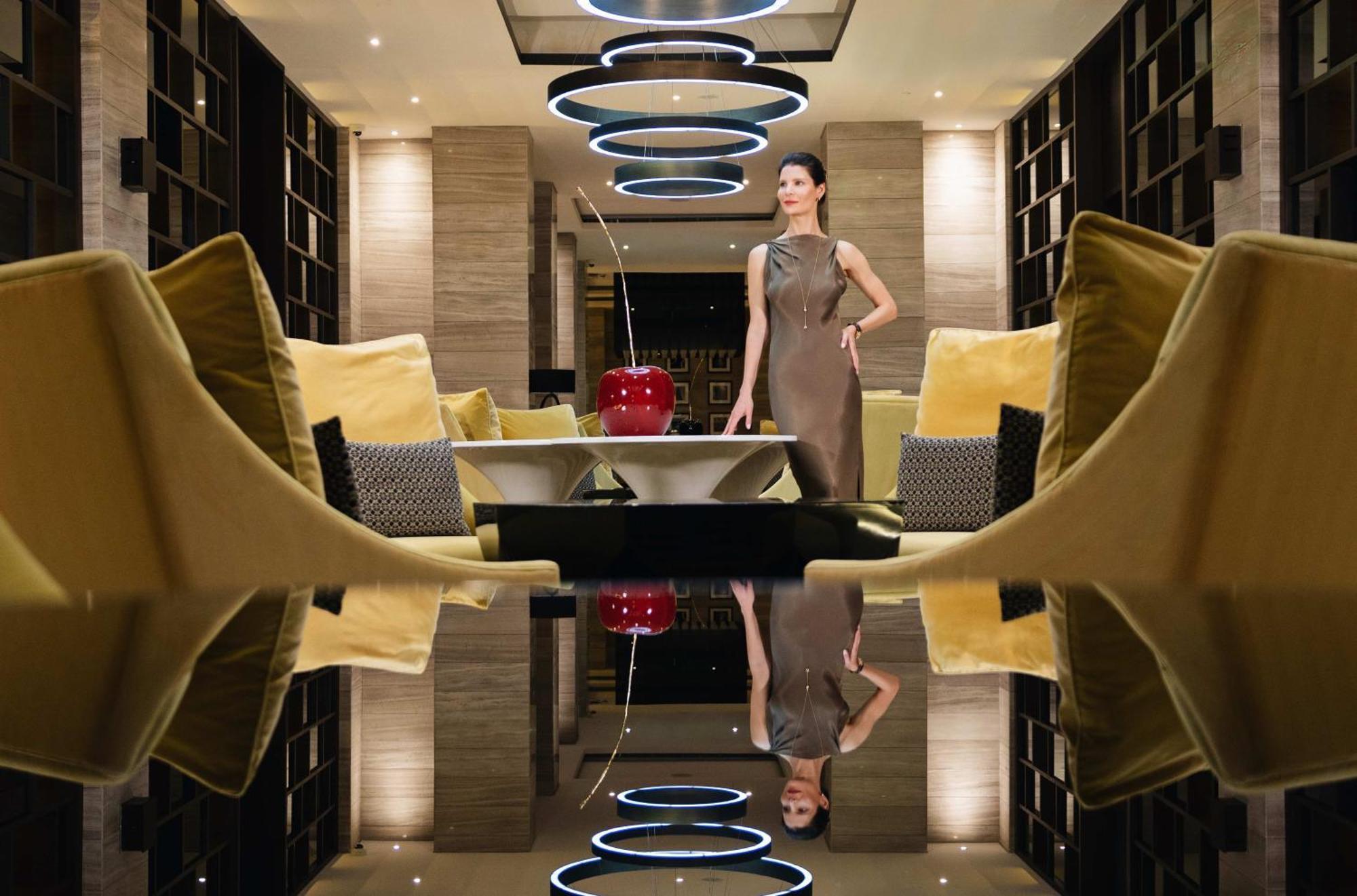 Fairmont Riyad Dış mekan fotoğraf The interior of the hotel