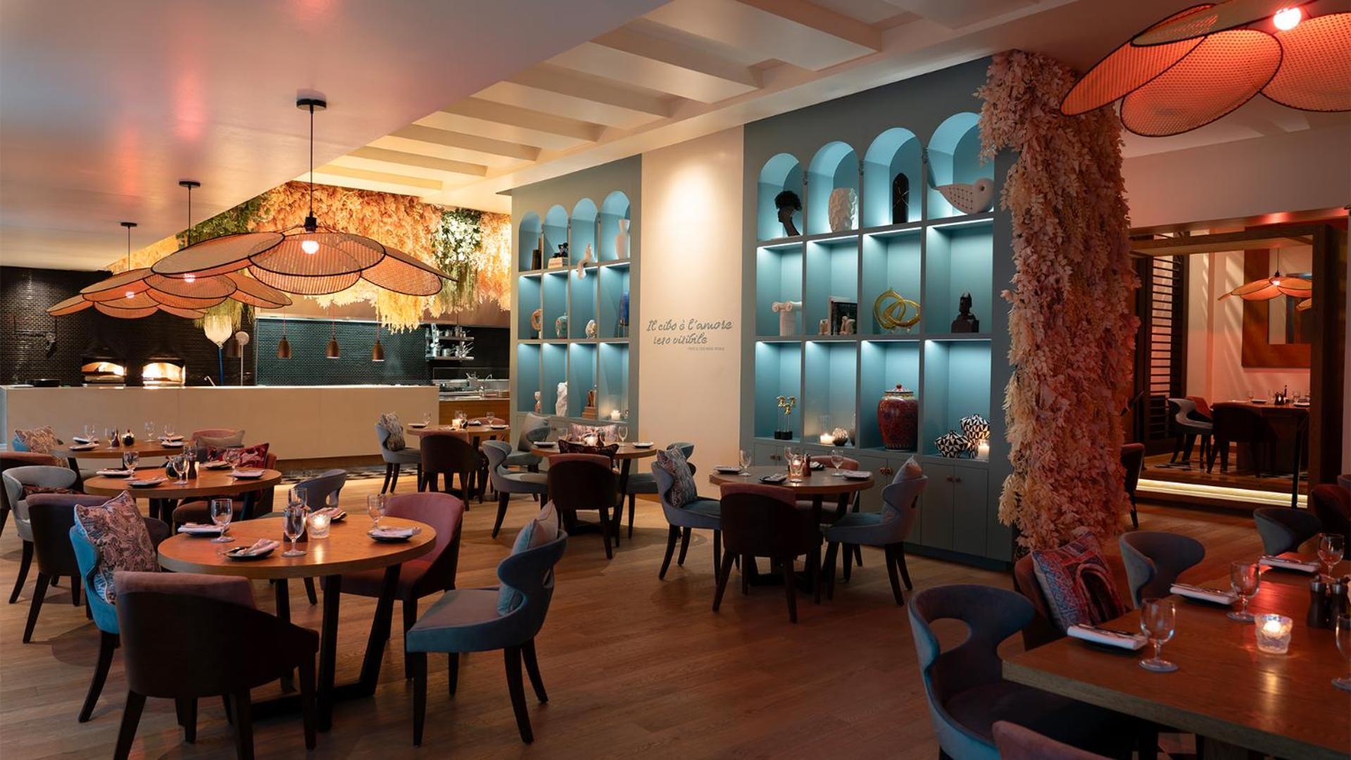Fairmont Riyad Dış mekan fotoğraf Interior of the restaurant